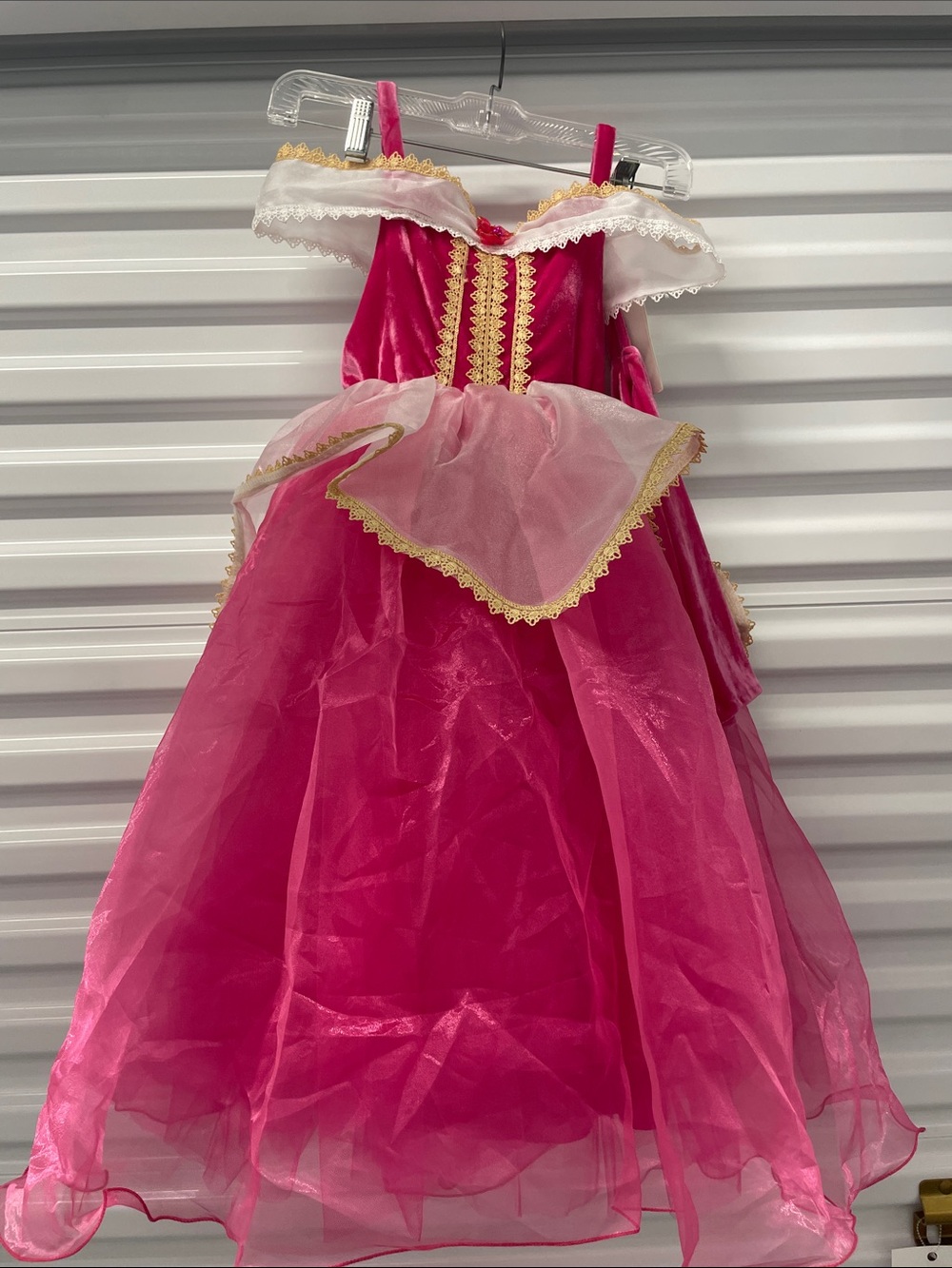 Girls' Pink Princess Costume Dress with Gold Trim Size 6-7